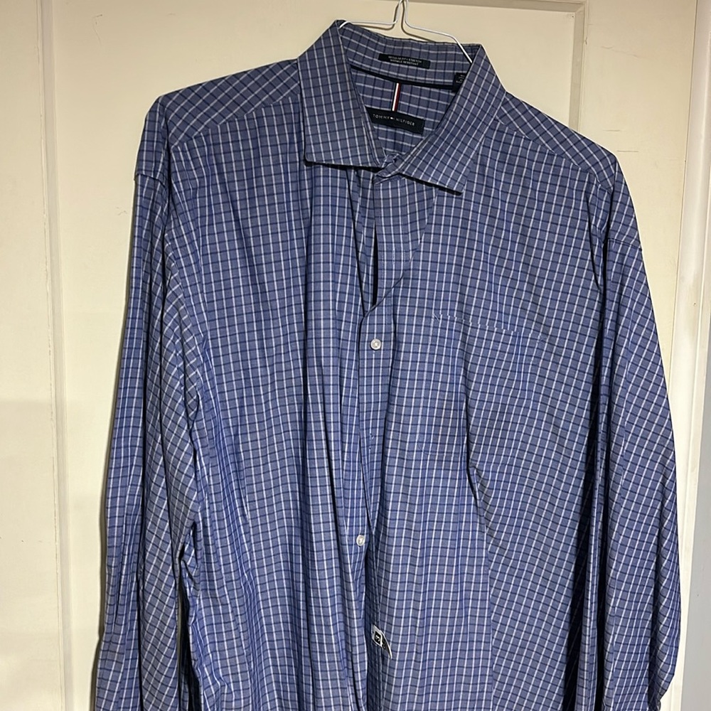 Tommy Hilfiger Button Down Size 18.5 Sleeve 36/37